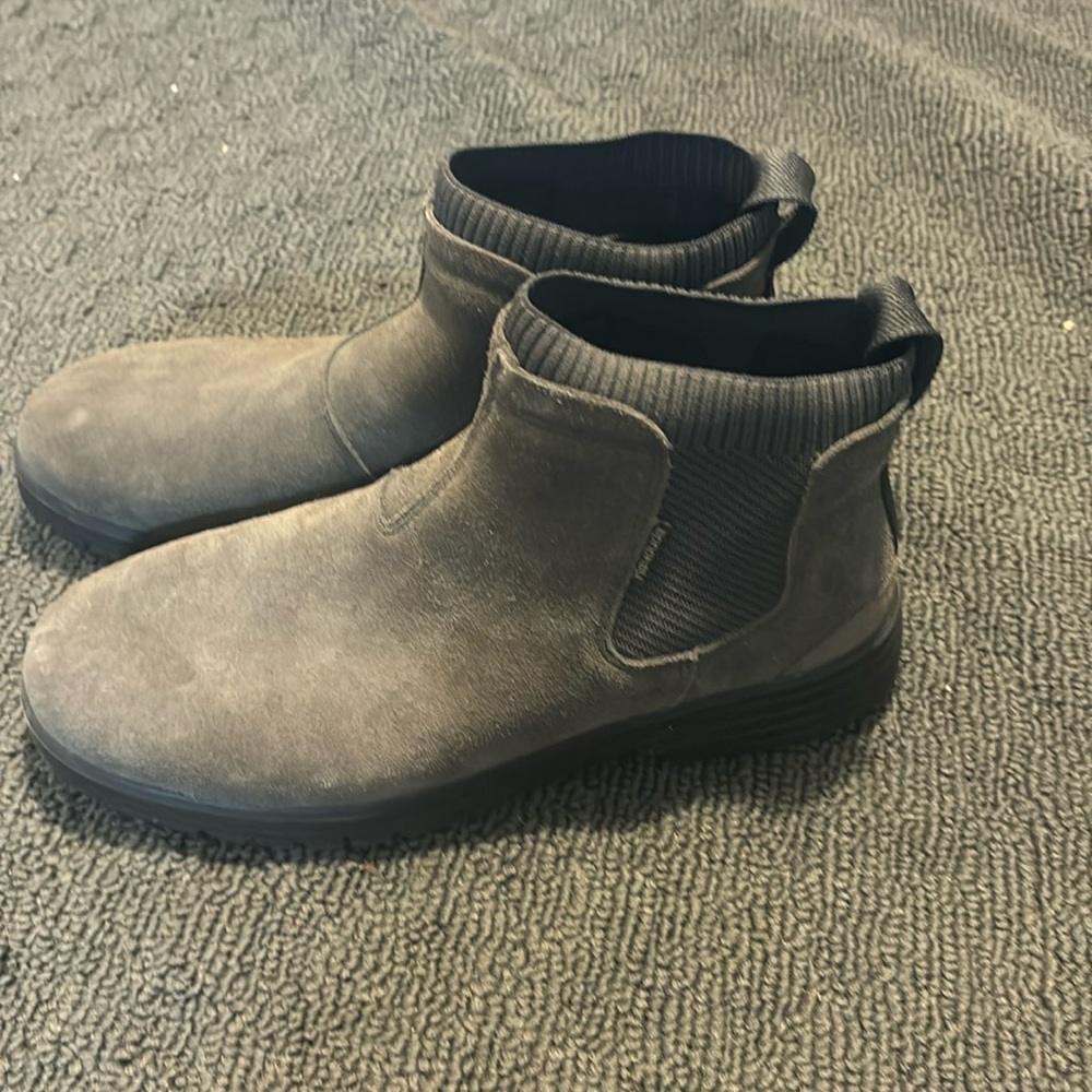 Men’s hey dude slip on boot